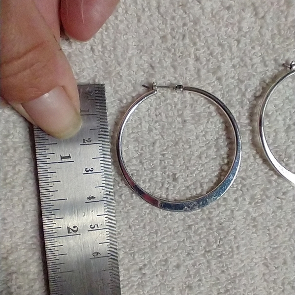 Silvertone large hoop wire earrings - Picture 2 of 2